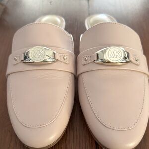 Michael Kors Women's Pink flat mules.